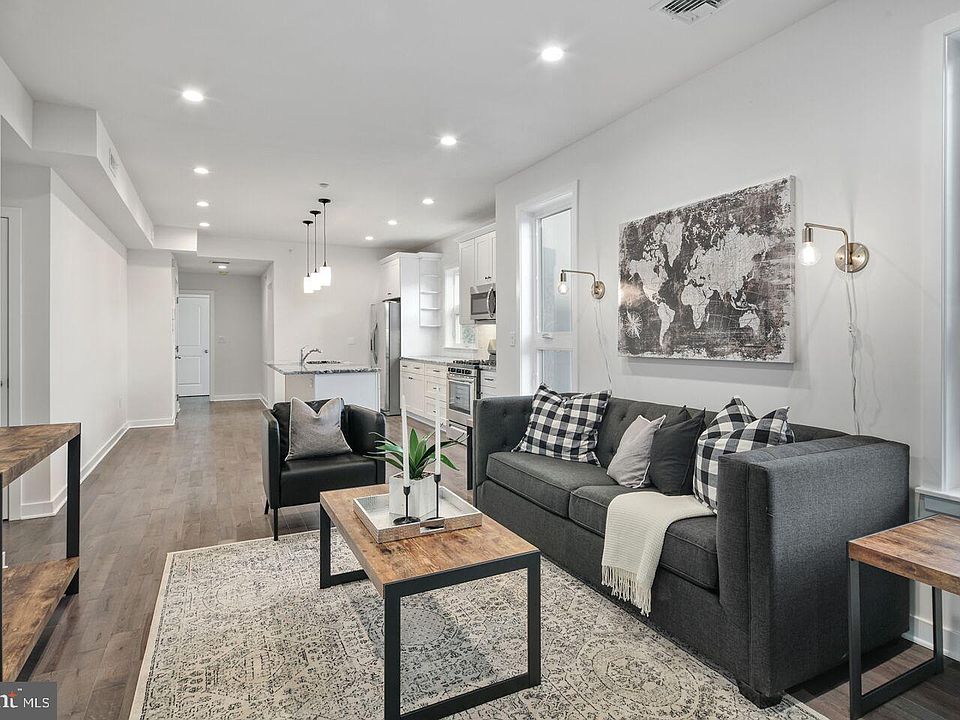 1st image of 1213 N 15th St #3