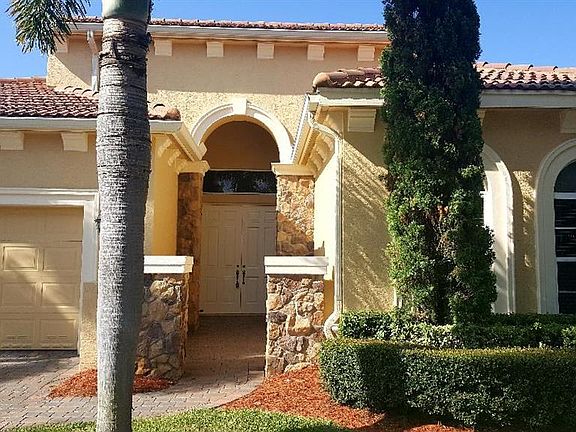 3rd image of 9480 SW Nuova Way