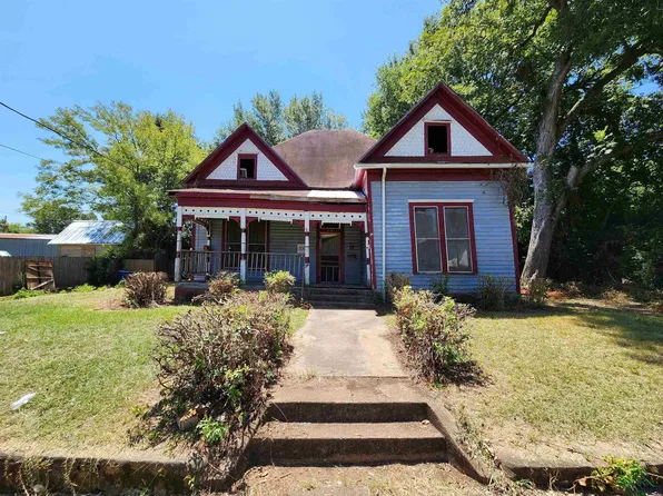 306 Bruckmuller St, Marshall, TX 75670
