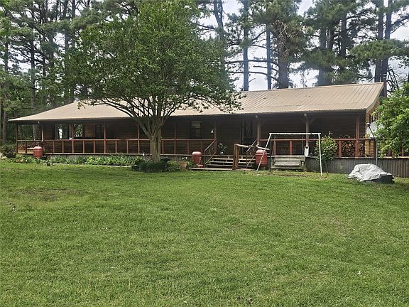 3rd image of 1350 County Road 45400