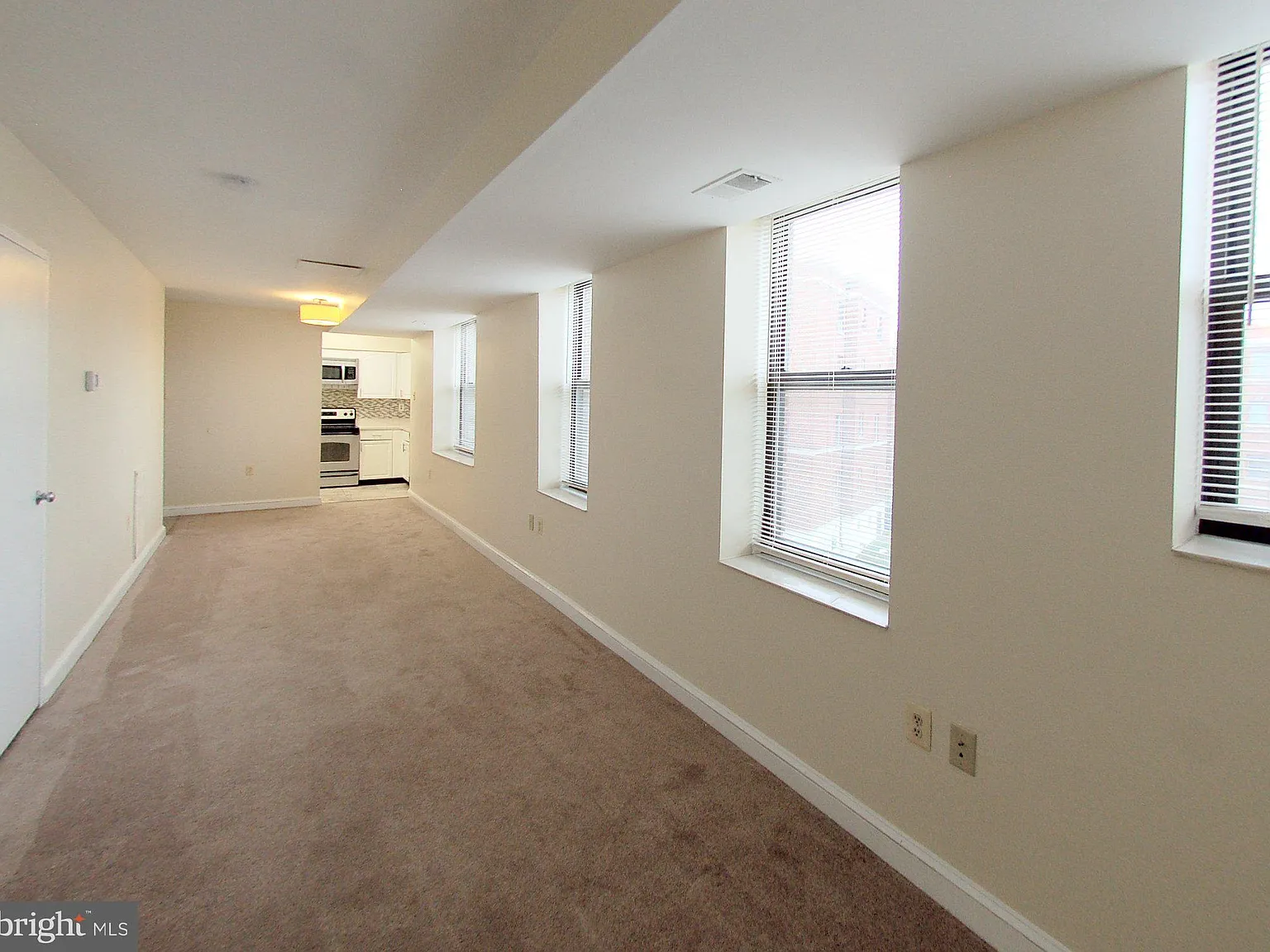 Julius Hobson Plaza Condo — Photo 3