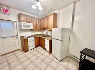 9A Charter St #3R, Boston, MA 02113