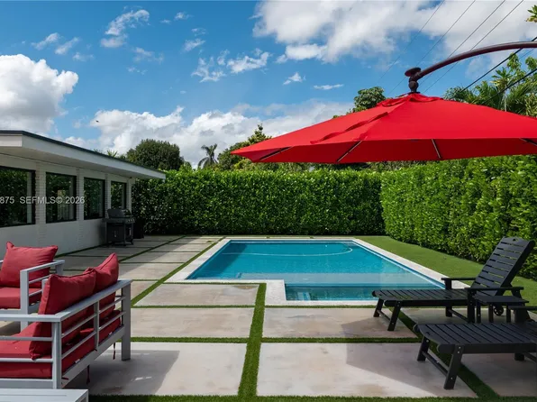 4901 SW 101st Ave, Miami, FL 33165