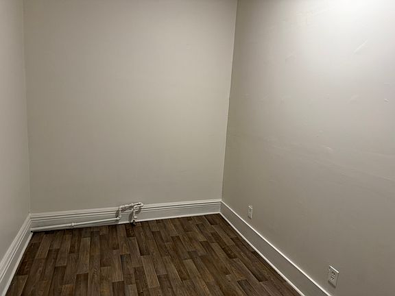 4th image of 1704 Wilson Ave