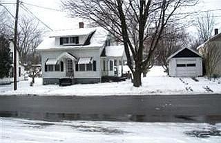 1st image of 223 S Elm St