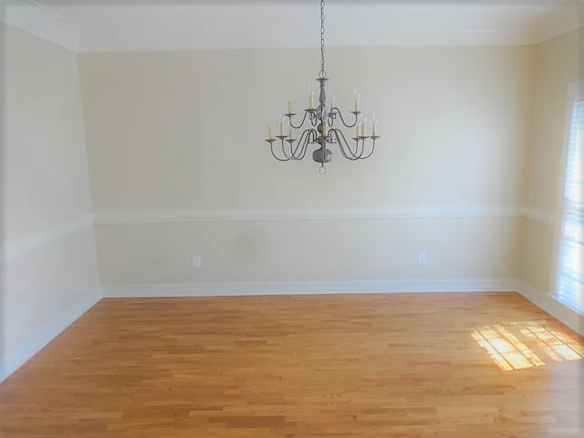 4 bed, 2.5 bath, 3258 sqft, $3,330 — Photo 4
