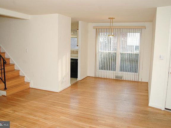 5th image of 5515 Harvey Ln