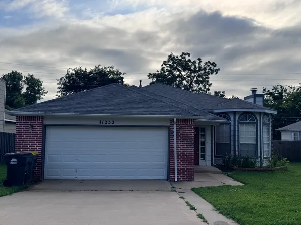 11232 S Nandina Ave, Jenks, OK 74037