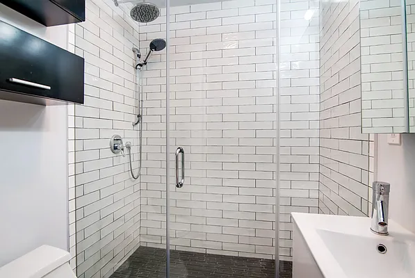 Sold by Compass | media 19