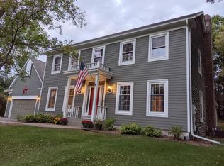 18154 Covington Rd, Minnetonka, MN 55345