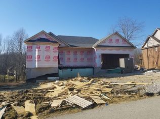 186 Lakeshore Cir, Georgetown, KY 40324