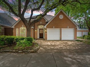 3810 Azure Ln, Addison, TX 75001