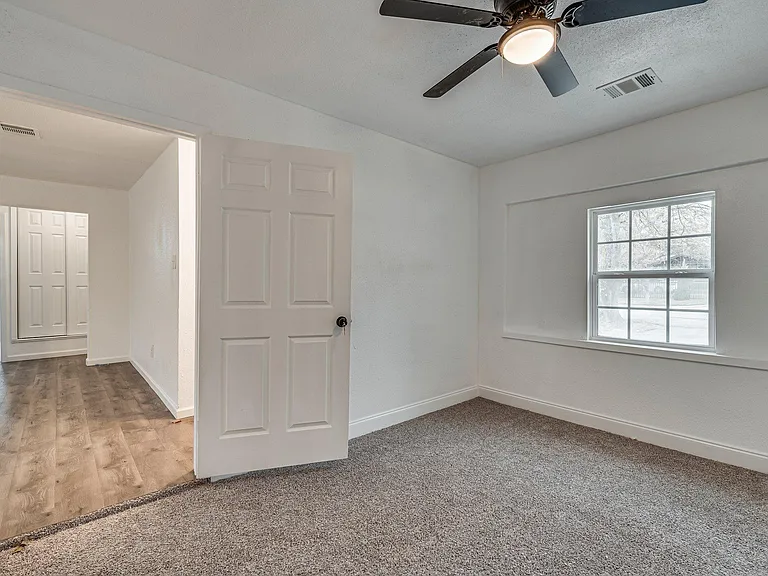 2110 Aggie Dr — Photo 16