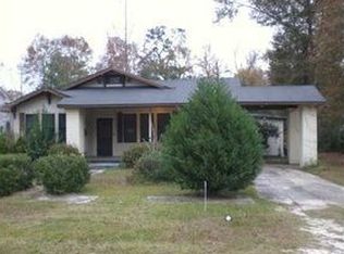 911 Carolina Ave, Bogalusa, LA 70427
