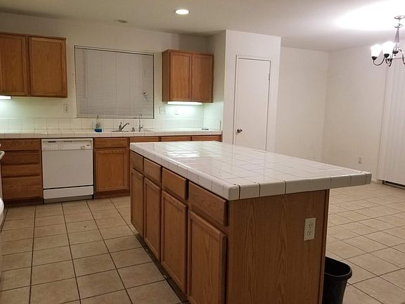 5th image of 13853 Feller Ln