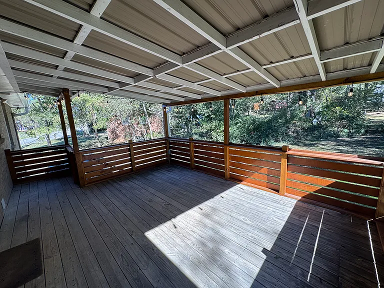 7000 Bonnafair Dr — Photo 22