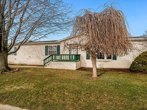 3rd image of 5368 Cypress Ln