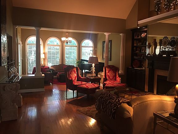 Main Living & Sunroom