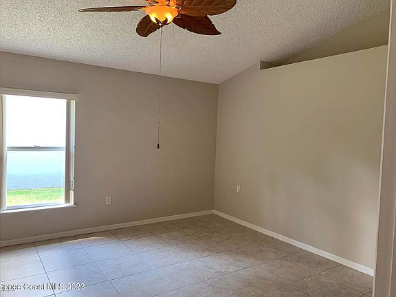5th image of 1736 La Maderia Dr SW