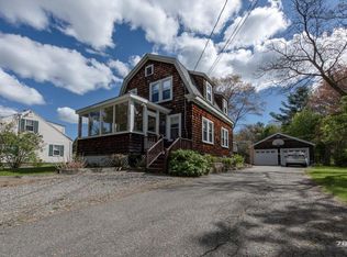 10 Pleasant St, Wenham, MA 01984