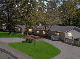 585 Lakeway Dr, Murray, KY 42071