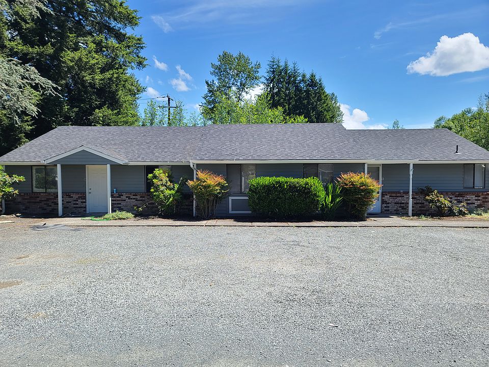 1st image of 406 E Pioneer St #14