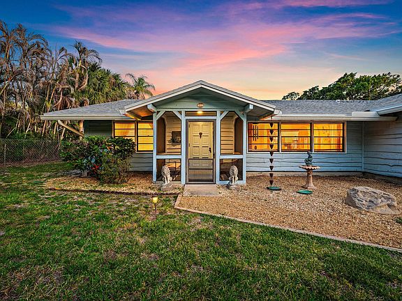2nd image of 5654 SE Orange Blossom Trail