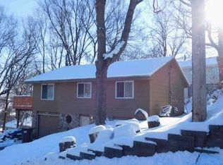 5217 Phelps Rd, Mound, MN 55364