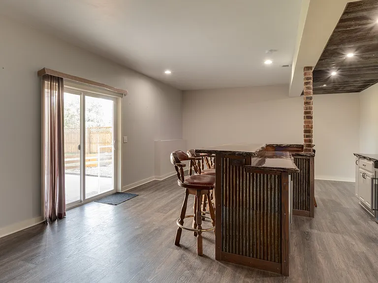 12912 Silver Spring Ln — Photo 17
