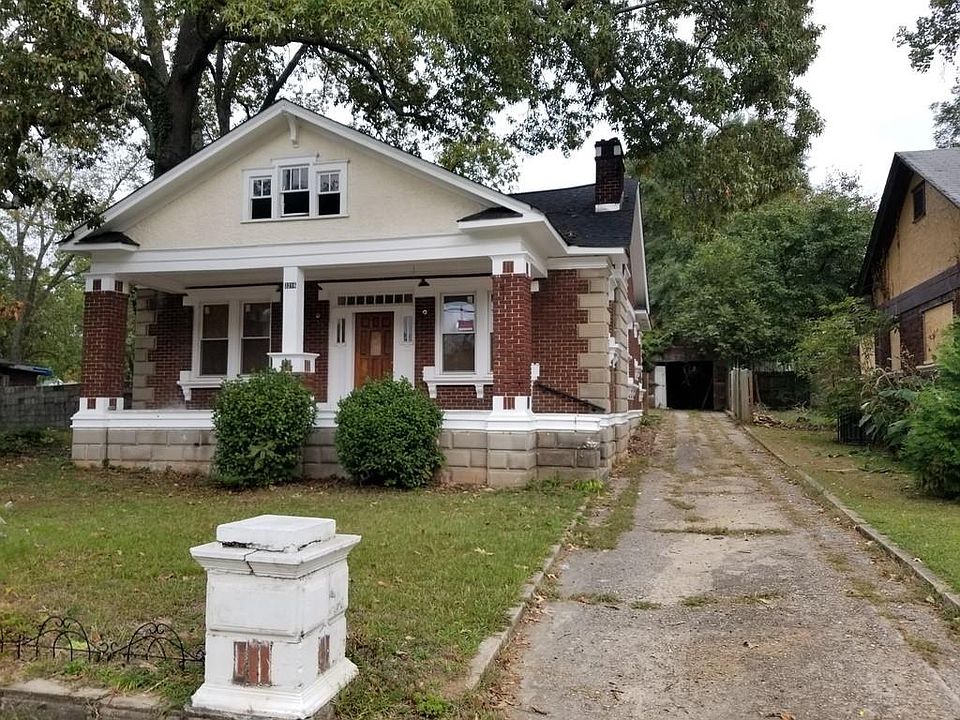 1st image of 3216 Dogwood Dr