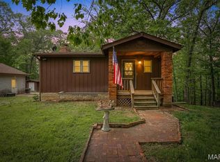 10952 Quail Dr, Sainte Genevieve, MO 63670
