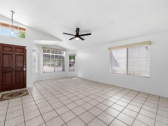5th image of 1364 E CINDY Street