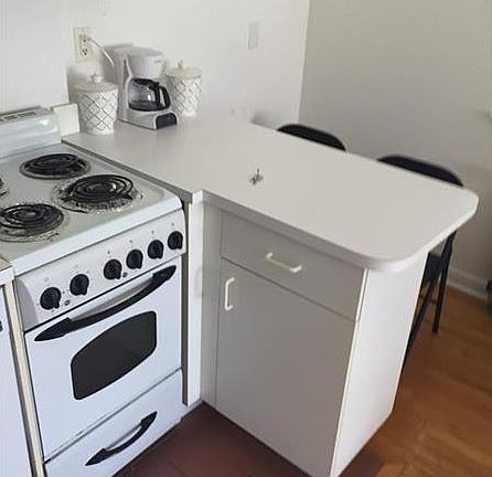 4th image of 1521 Lenox Avenue #209
