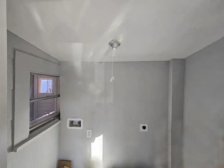 806 W Hampton Springs Ave — Photo 15