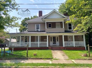303 W 6th Ave #D, Lexington, NC 27292