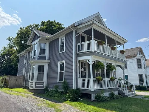 279 Washington Ave Photo 1