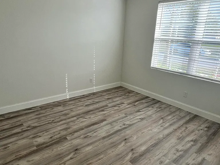 3280 Roxbury Pl SW — Photo 20