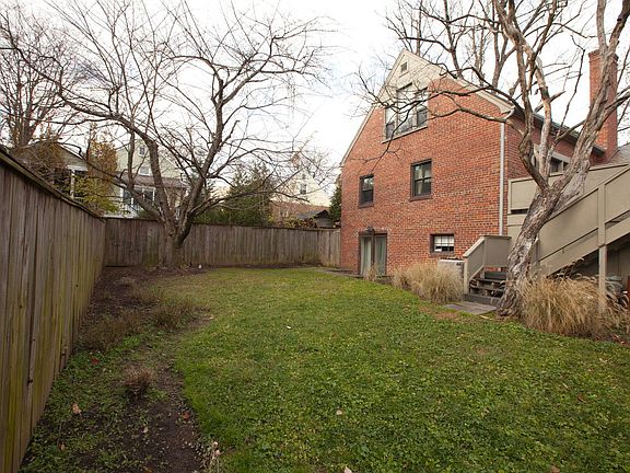 5th image of 4612 Harling Ln