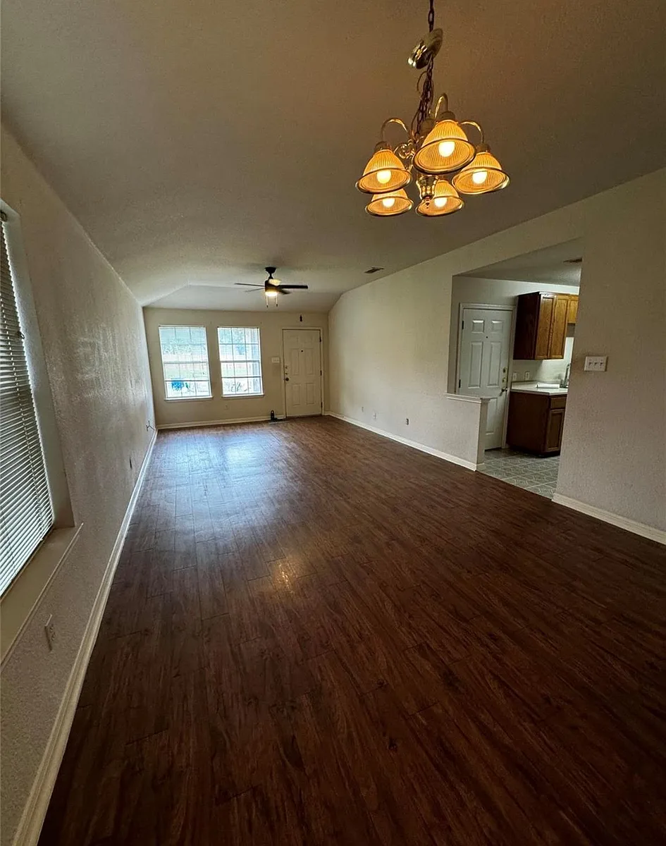 Building Photo - 8613 Talyne Chaise Cir #B