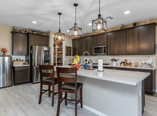4588 W Suncup Dr, San Tan Valley, AZ 85144