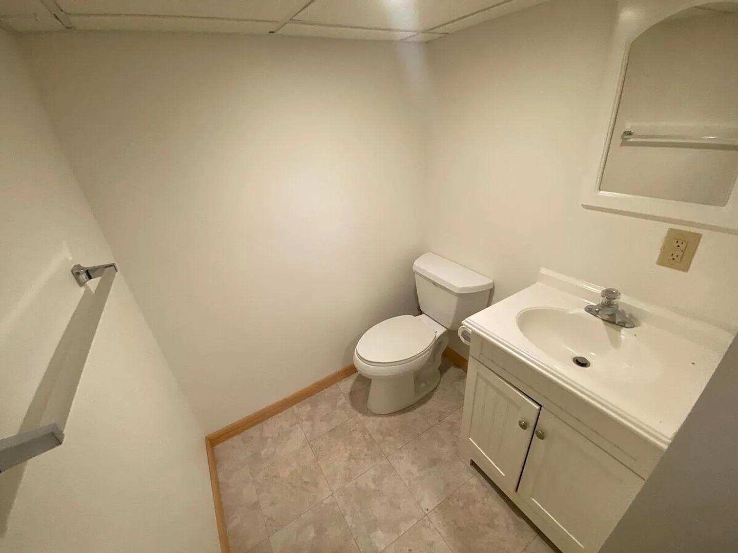 Three bedroom ranch Northern York schools — Photo 1