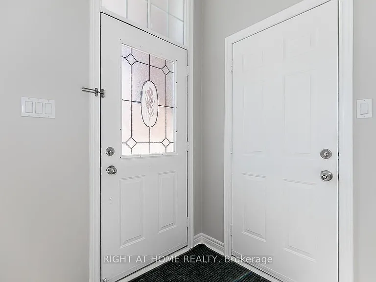 6 Peter St — Photo 9