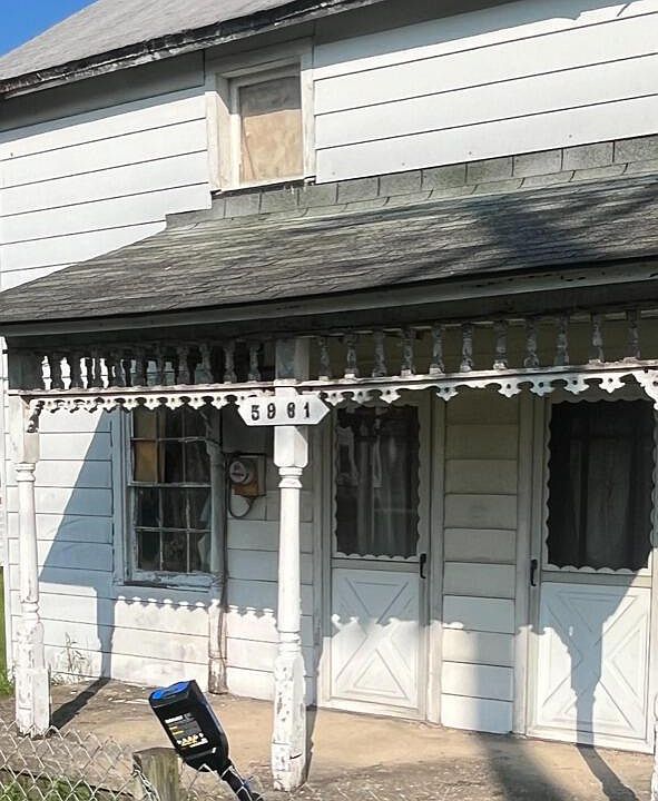 1st image of 5961 Sycamore St