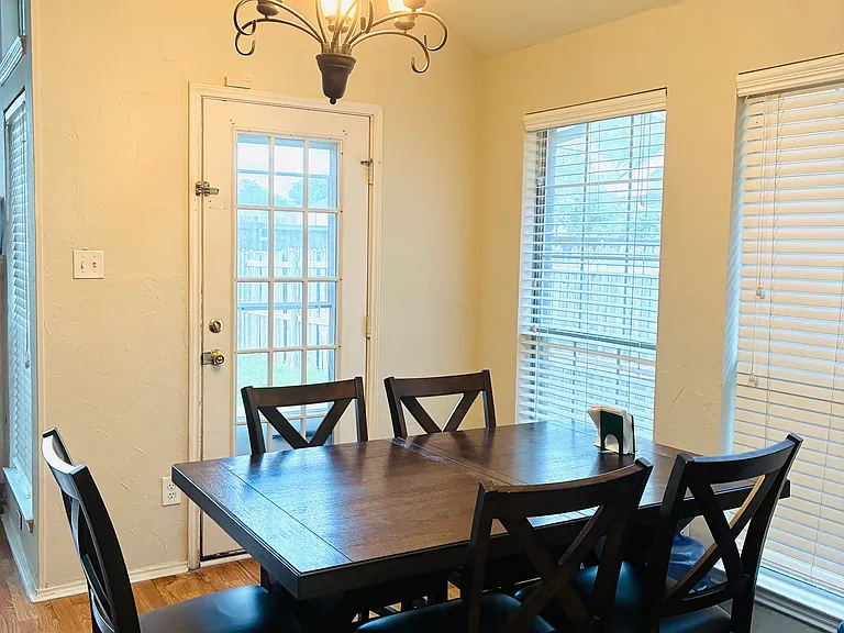 10800 Jackson Ln — Photo 8