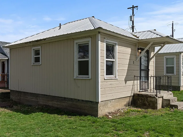 4210 N Avalon Rd — Photo 10