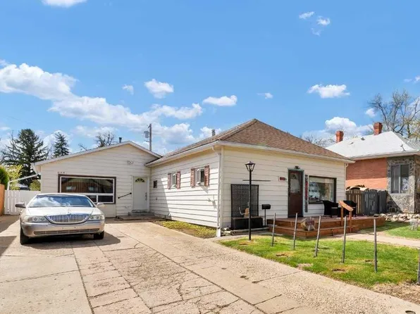 819 B NW 3rd St SE, Medicine Hat, AB T1A 0J4