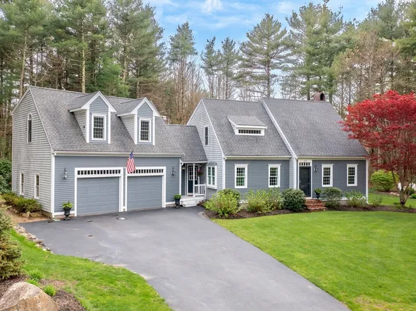 103 Phillips Rd, Kingston, MA 02364