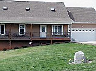 294 Breton Ridge Rd, Leicester, NC 28748