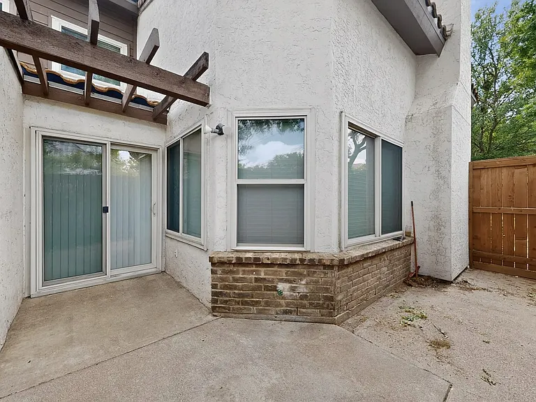 14151 Montfort Dr #367 — Photo 34