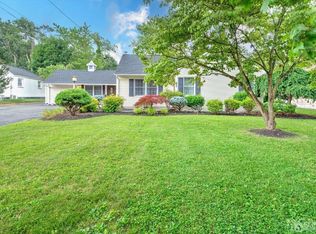 116 N Main St, Cranbury, NJ 08512